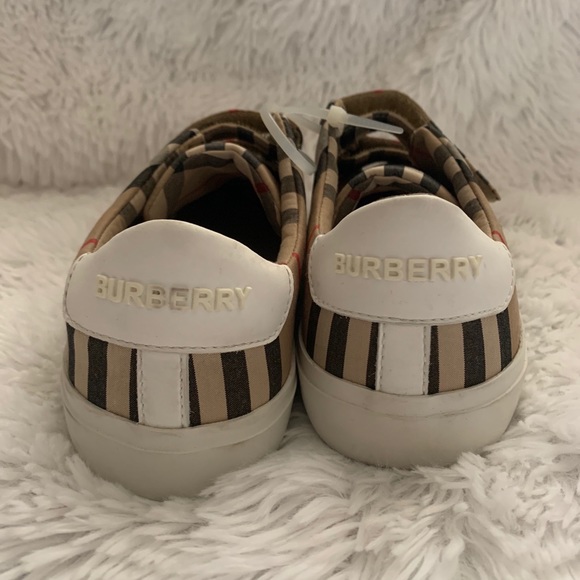 Kids Burberry vintage check cotton sneakers - Picture 4 of 6